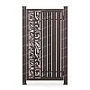 Хвіртка з металевих штахет з декоративною вставкою