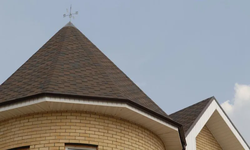 Конічний дах