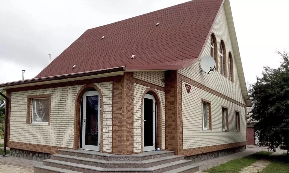фасад будинку під цеглу