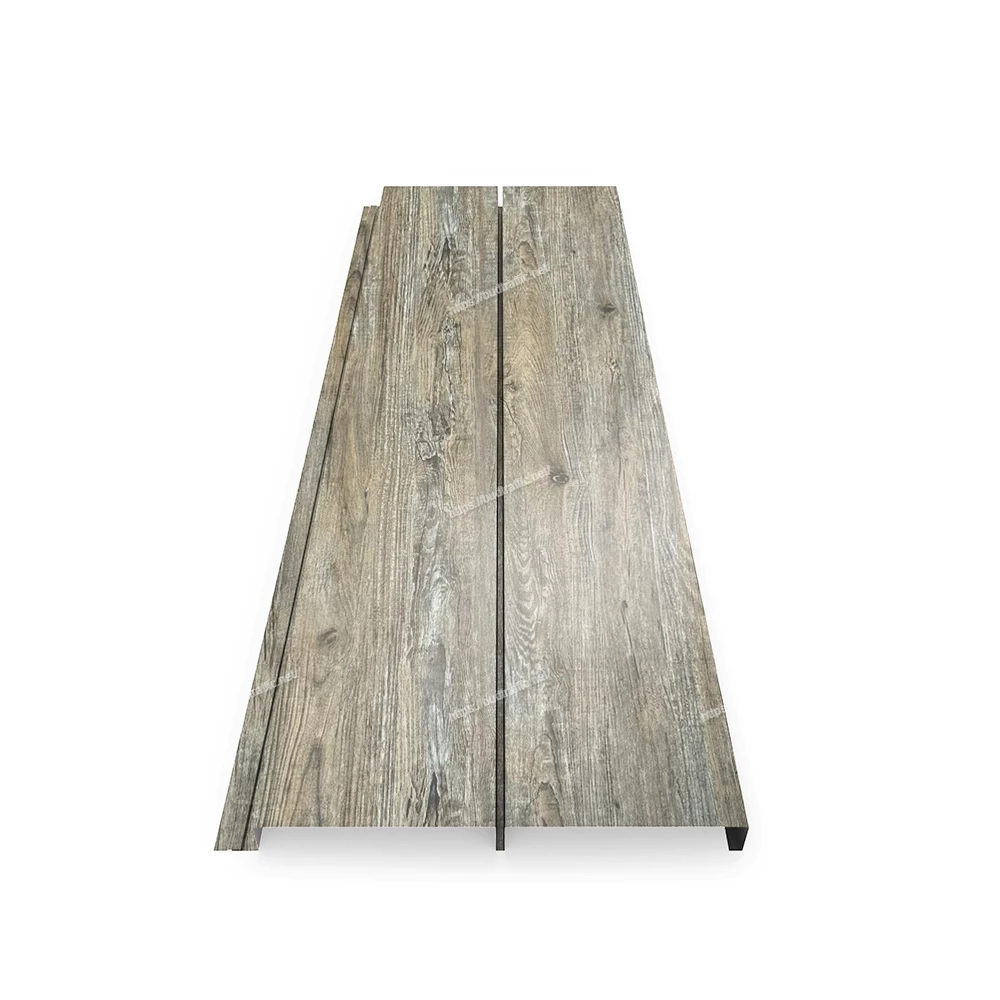 Фасадна металева панель