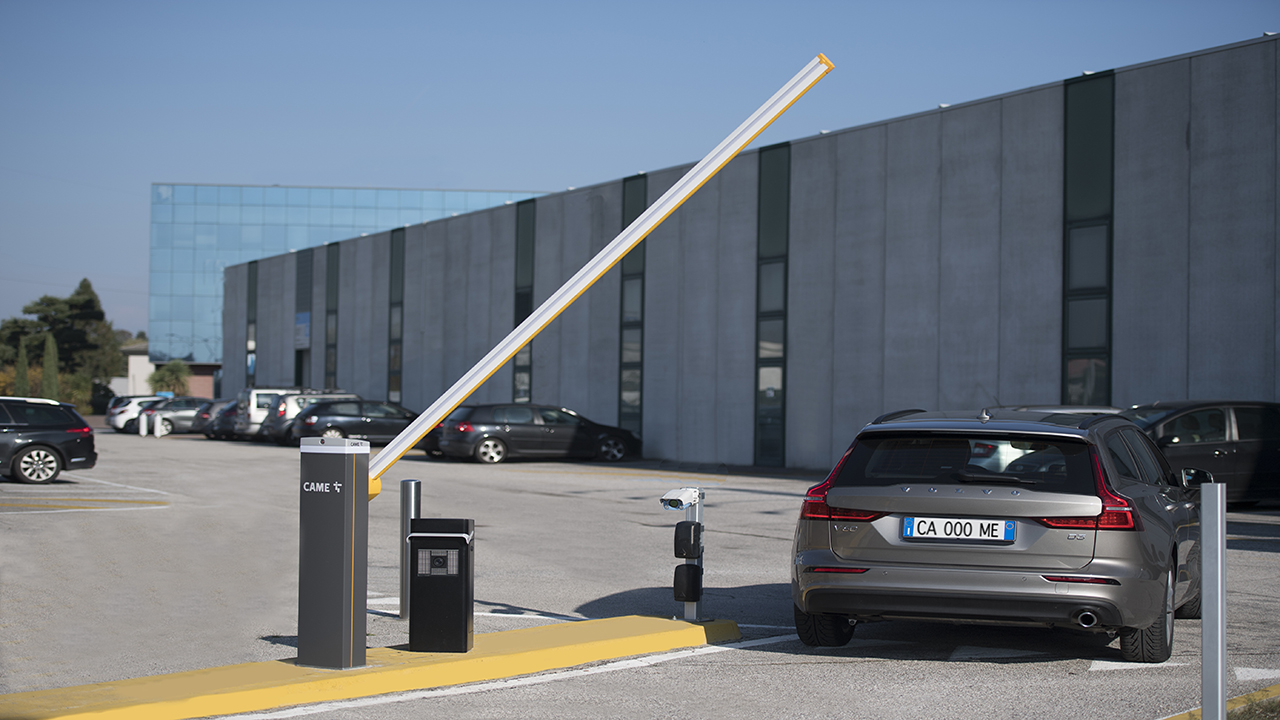 шлагбауми купити