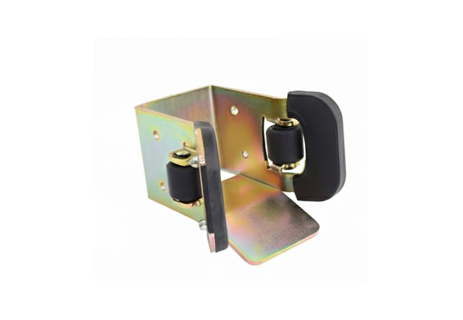 Нижній уловлювач для відкатних воріт до Панська 3.6мм до 500 кг Нижній уловлювач для відкатних воріт до Панська 3.6мм до 500 кг