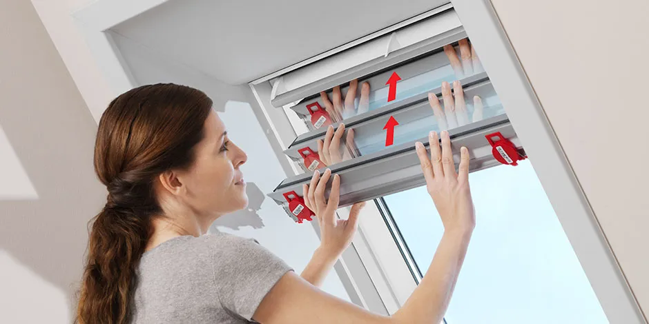 Рулонна штора на гачках RHL VELUX Pick&Click! Рулонна штора на гачках RHL VELUX Pick&Click!