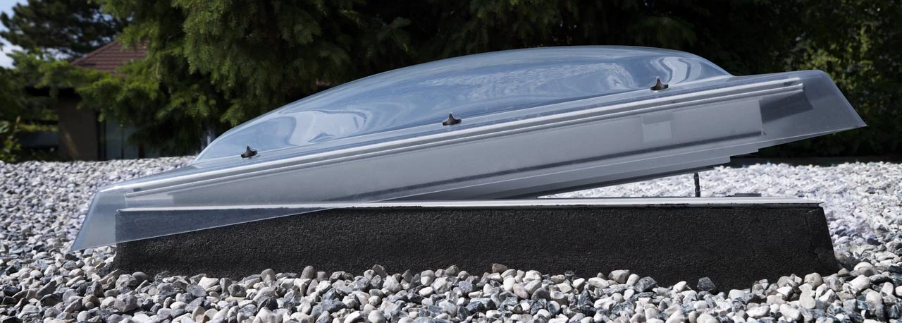 Зенітні вікна (зенітні ліхтарі)